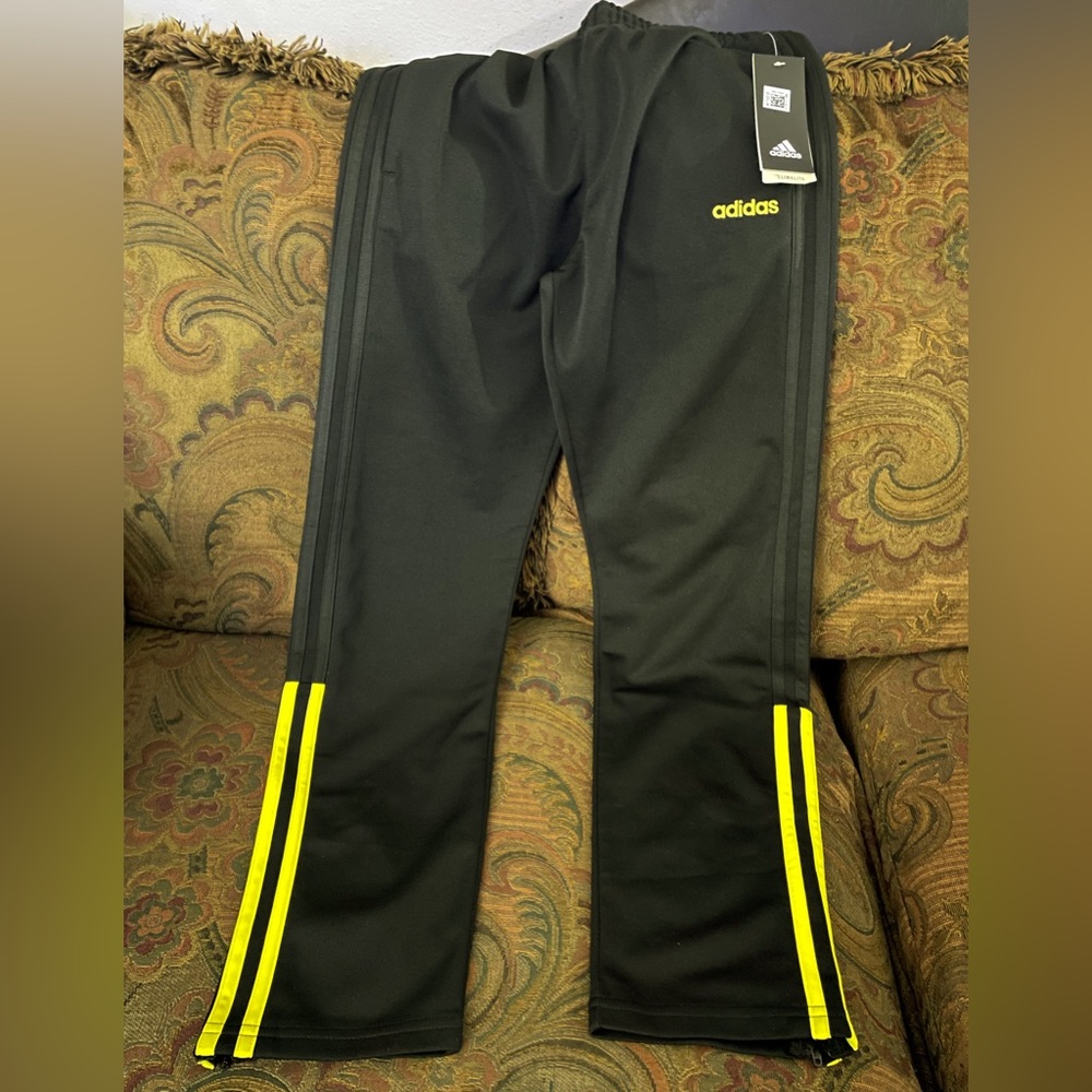 ADIDAS BRAND - BIG BOYS, BLACK & YELLOW 3 STRIPES, JOGGING PANTS